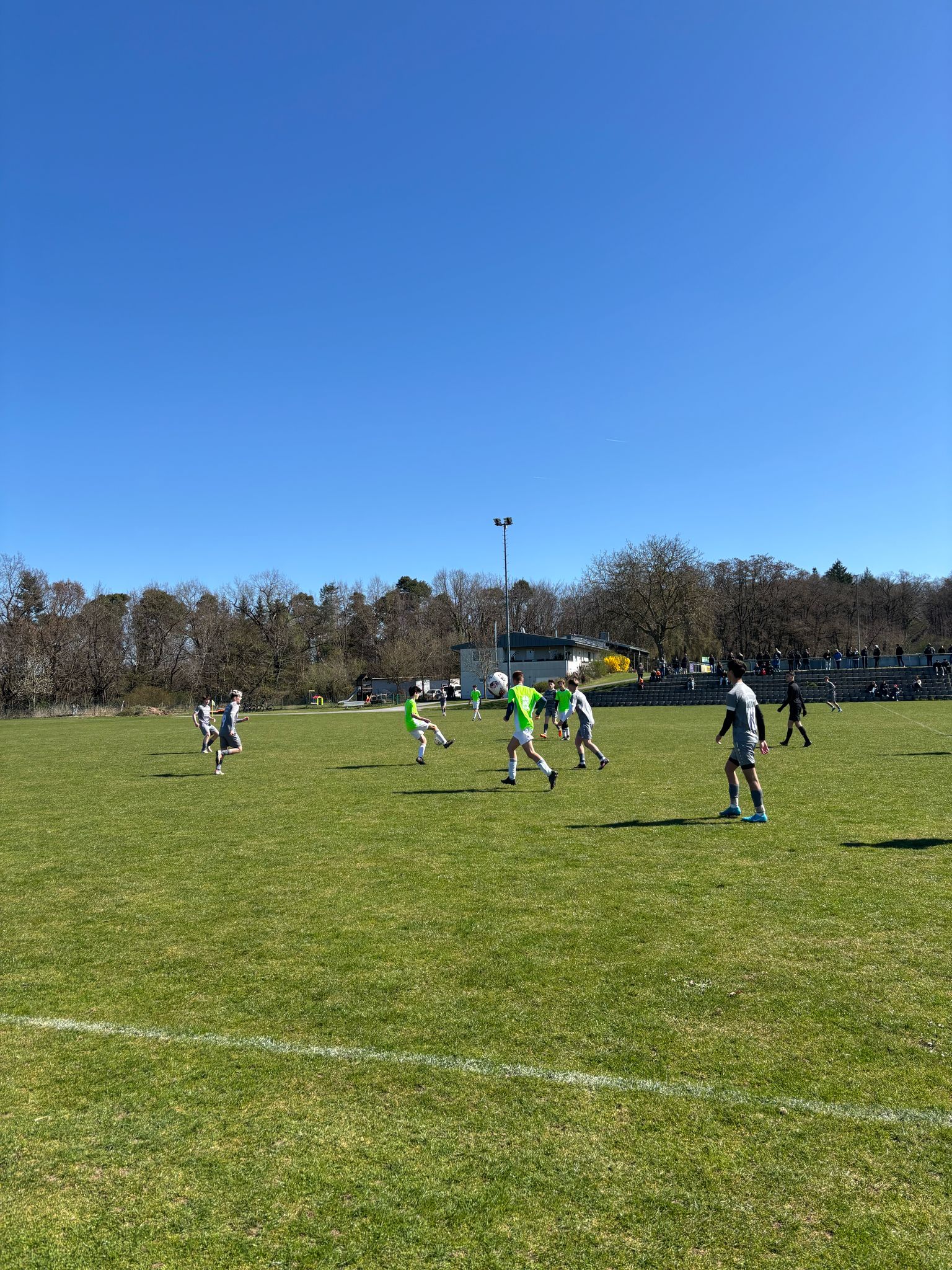 a-jugend-gerechte-punkteteilung-im-kleinen-derby